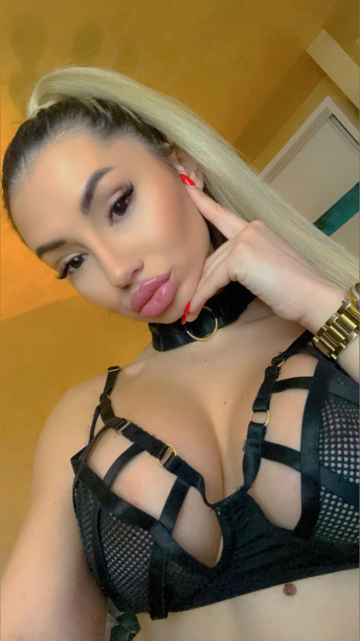 Rebecca 🐱🍼 photo