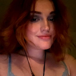 OnlyFans Model: Gingersnapp