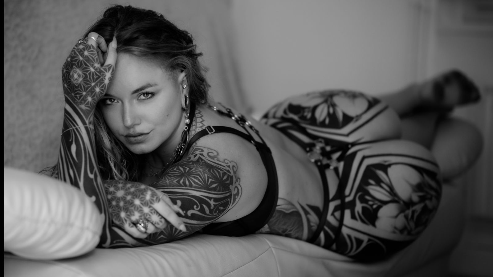 Kasey Jo: FULL videos on wall 💖 photo