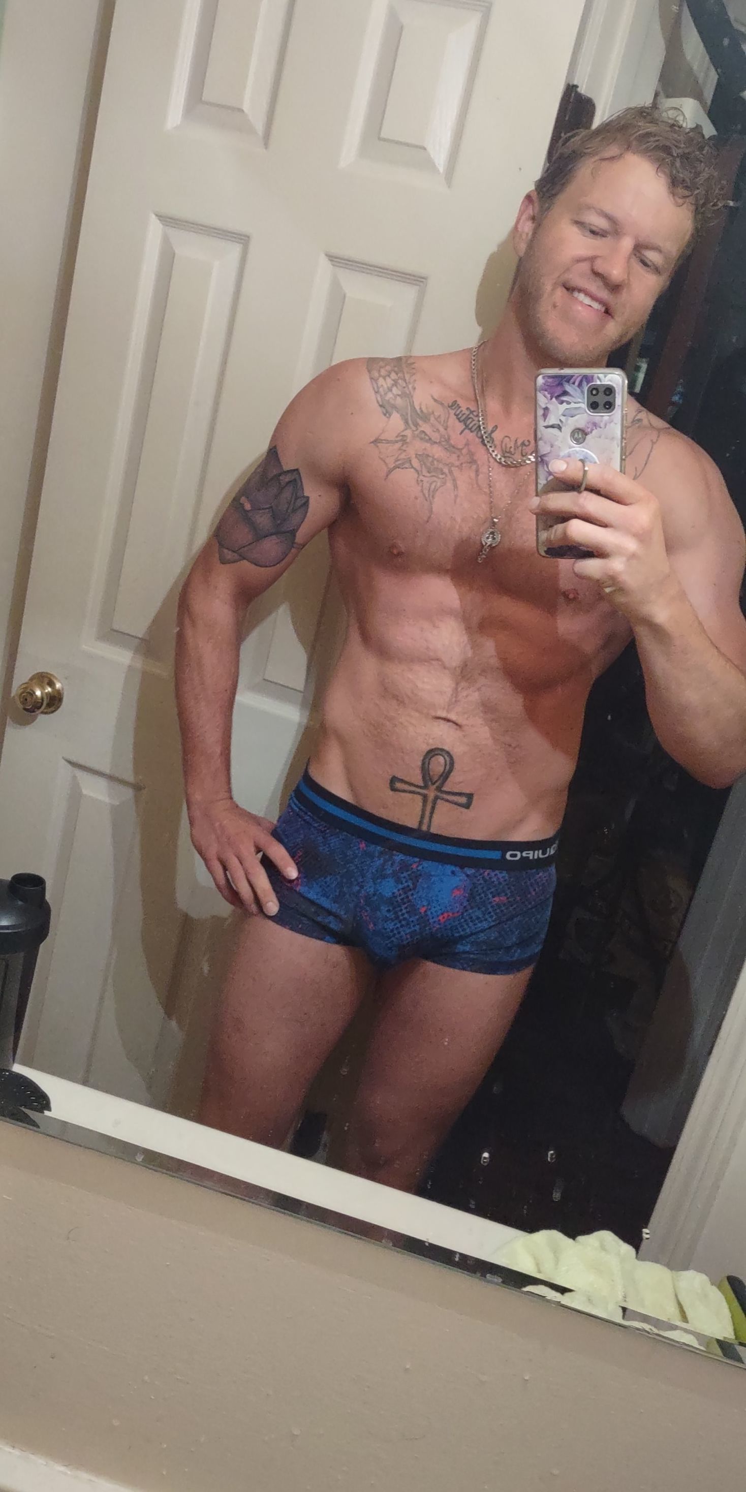 Alexander October photo