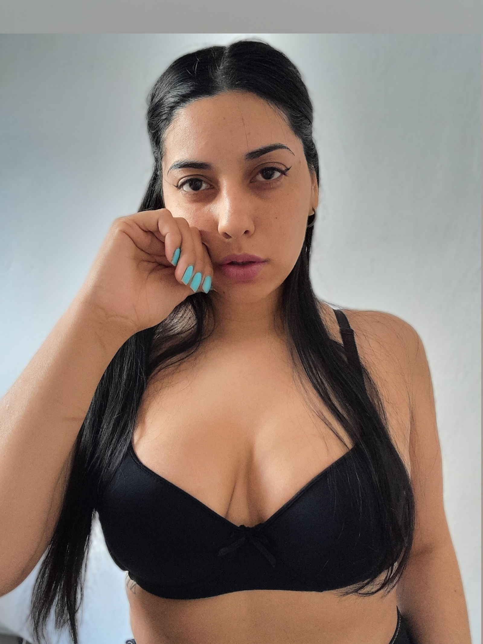 𝐒𝐎𝐏𝐇𝐈𝐄 photo