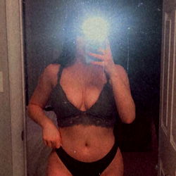 OnlyFans Model Poses in Bathroom