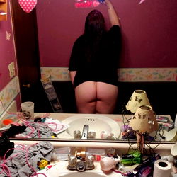 GamerGirl42069 photo