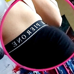 OnlyFans Model Alex's Empowering Photoshoot