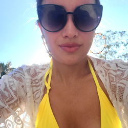 Tatiana Pirajan, Instagram Model, Yellow Bikini