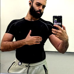 Azudda, UK Fitness Model