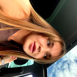 Anna's Roadside Adventure