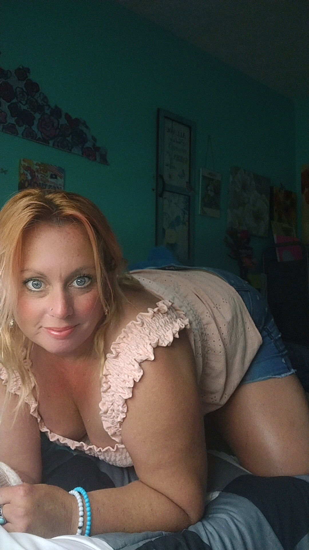 Nobody does it like Tara Leigh photo