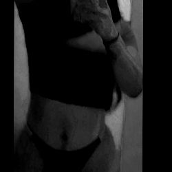 Mich: The Hidalgo Hottie,