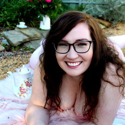 PAGE IS CLOSED / INACTIVE photo