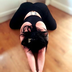 Onlyfans Model Daisy Starr in Black and White