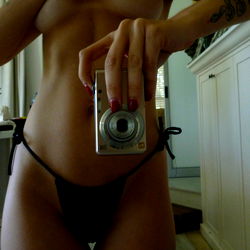 OnlyFans Model Taylor Jade's Stylish Photoshoot