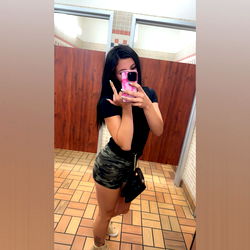 VanessaMfMaxwell๐ photo