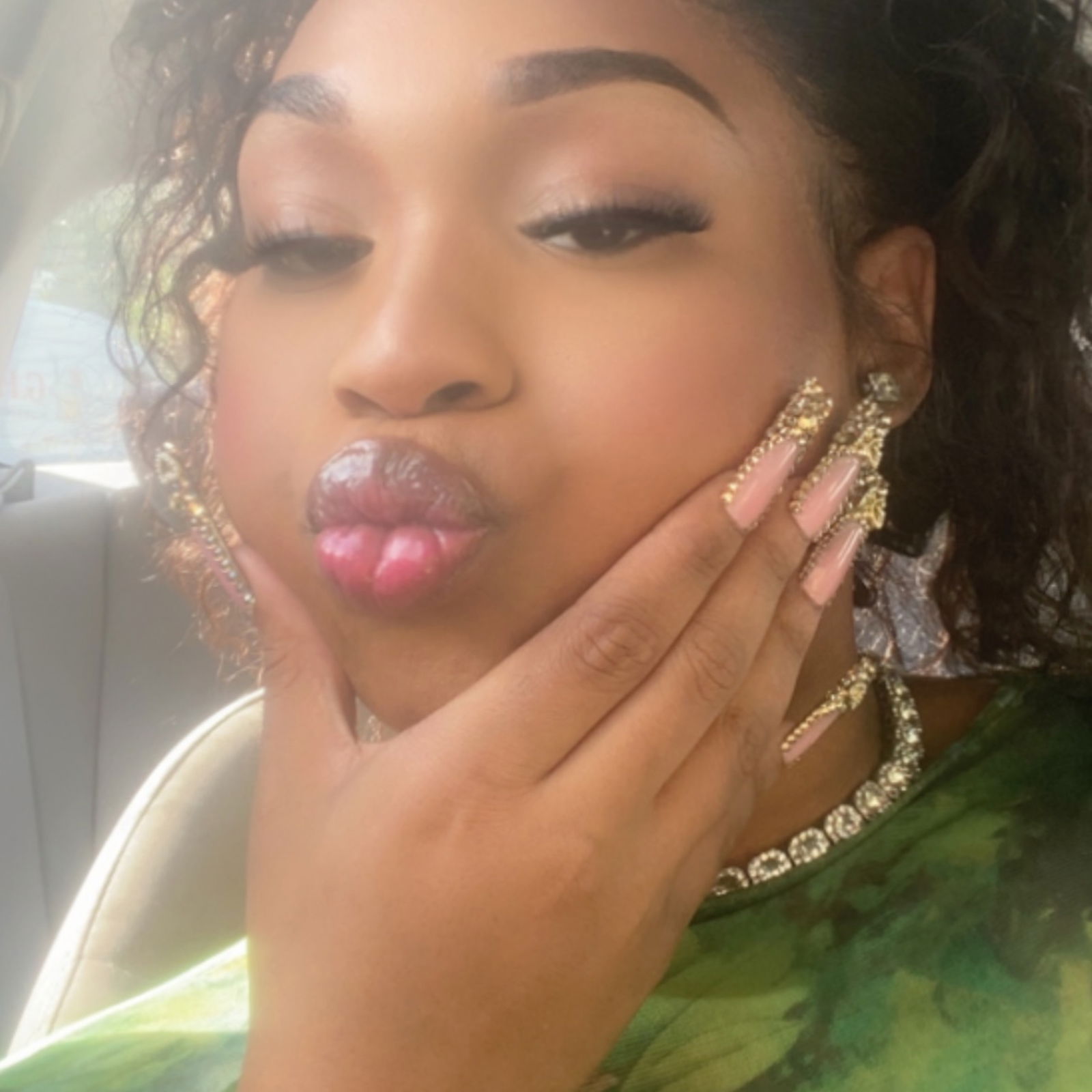 Amourlynn Givenchii photo