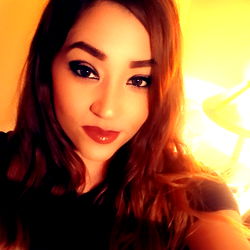 Ann, Oz: Elegant and Gorgeous