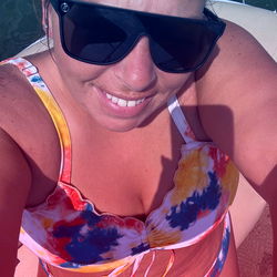 Onlyfans Model Xobwxo Sharing Her Summer Look