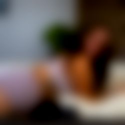 vanessaxvalentina_free photo