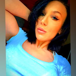 Chic Evve B, 🖤Sverige's OnlyFans Model