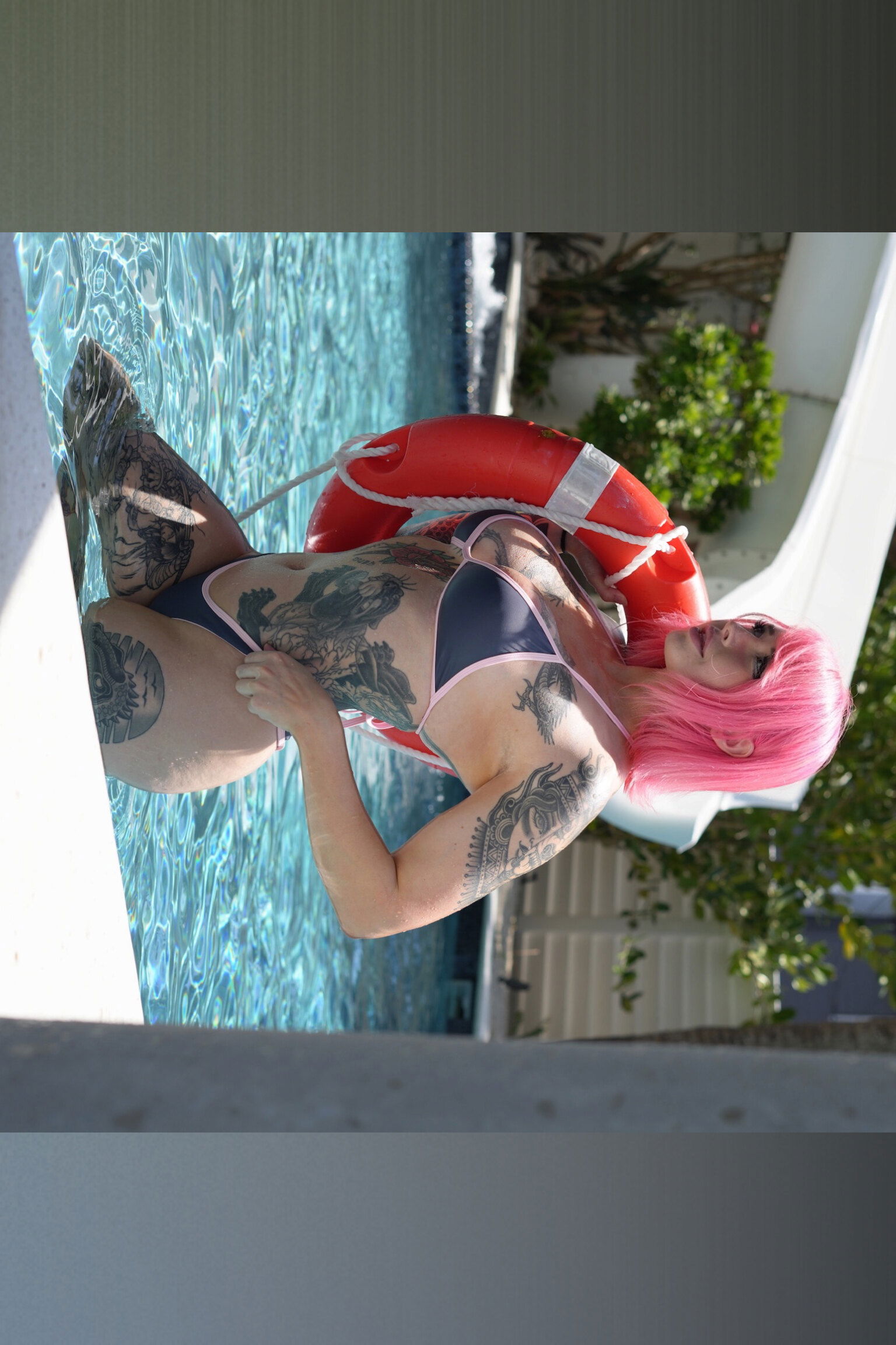 Strong Waifu 🌸 photo