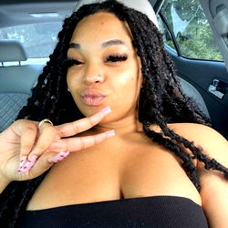 OnlyFans Model: Lil Redd✨