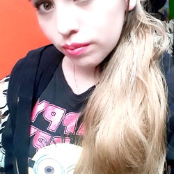 Angelica Duran photo