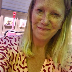 Amber, an OnlyFans model poses for a photo