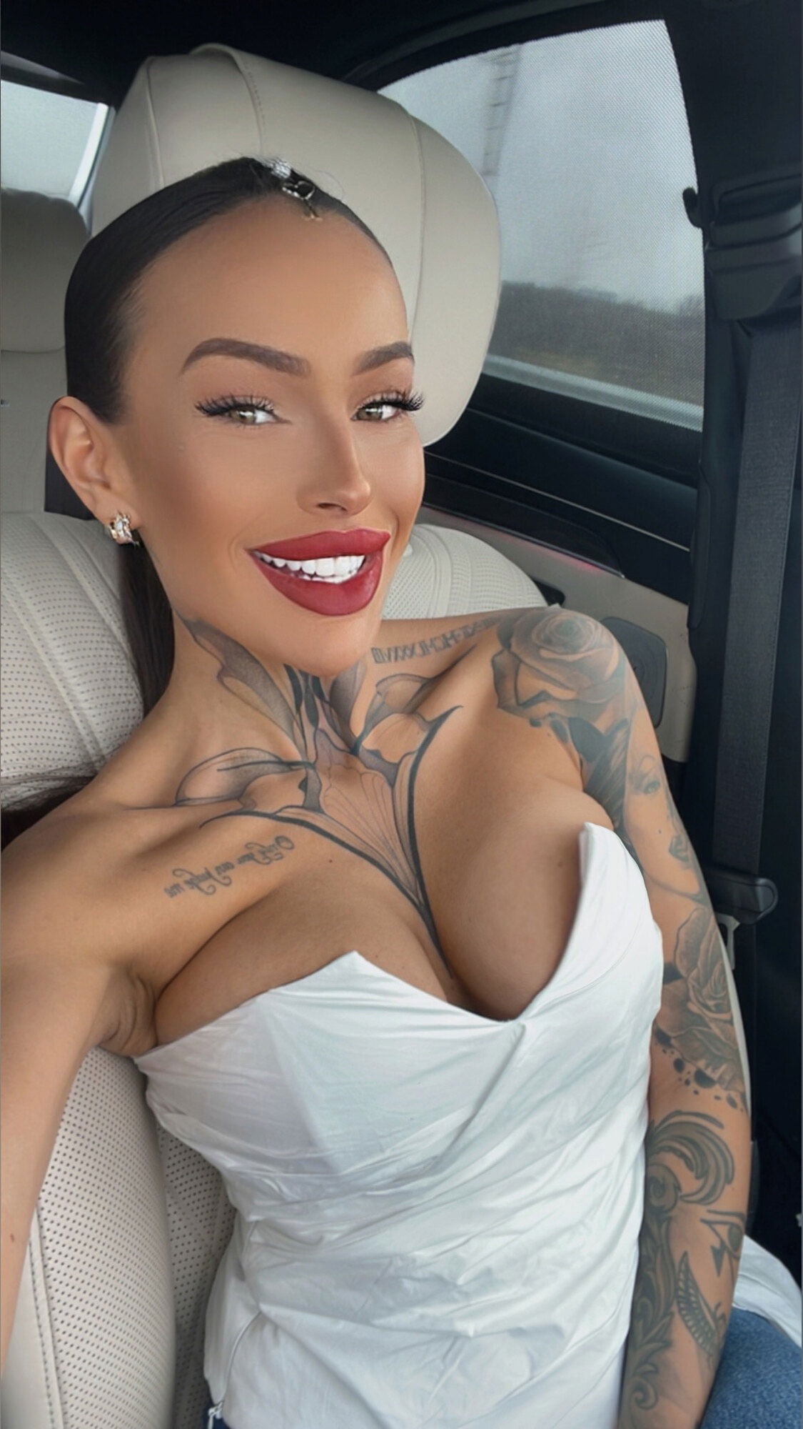 Adriana Lorenzi photo