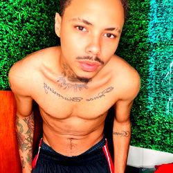 TONY BLAZÈ 🤤😜 photo