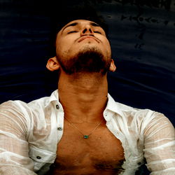 Model and Actor Relaxing in Water