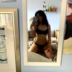 Jillian: A Model in an Intimate Setting