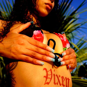 Angel Woods๐น๏ธ๐ฎ๐ photo