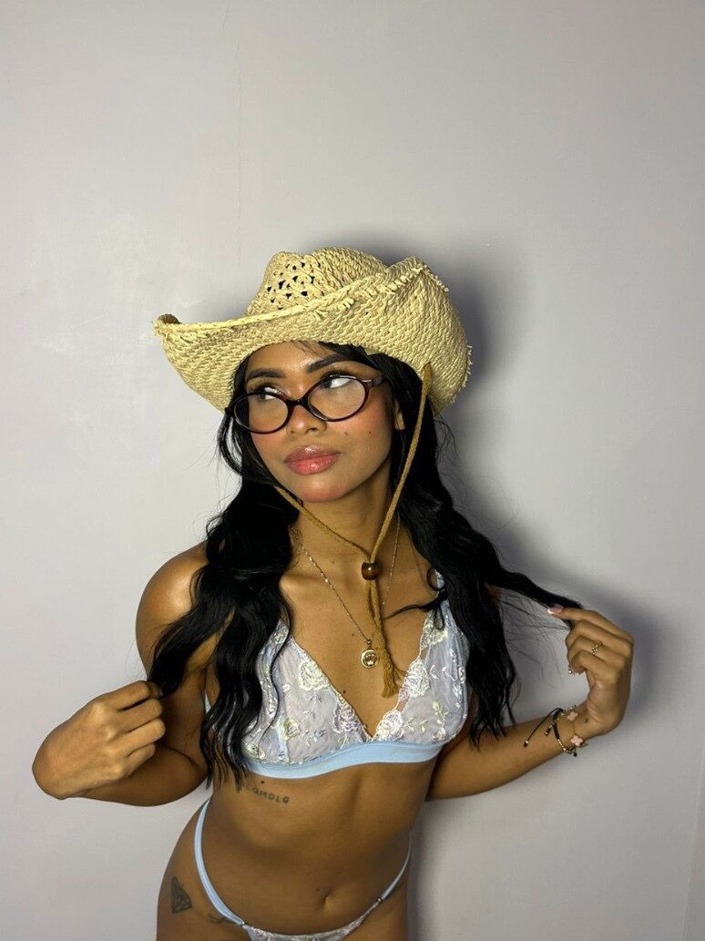 LIA🧸💋 Freshman 📚 photo