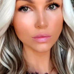 Onlyfans Model MissJessicaxo: Stylish and Gorgeous