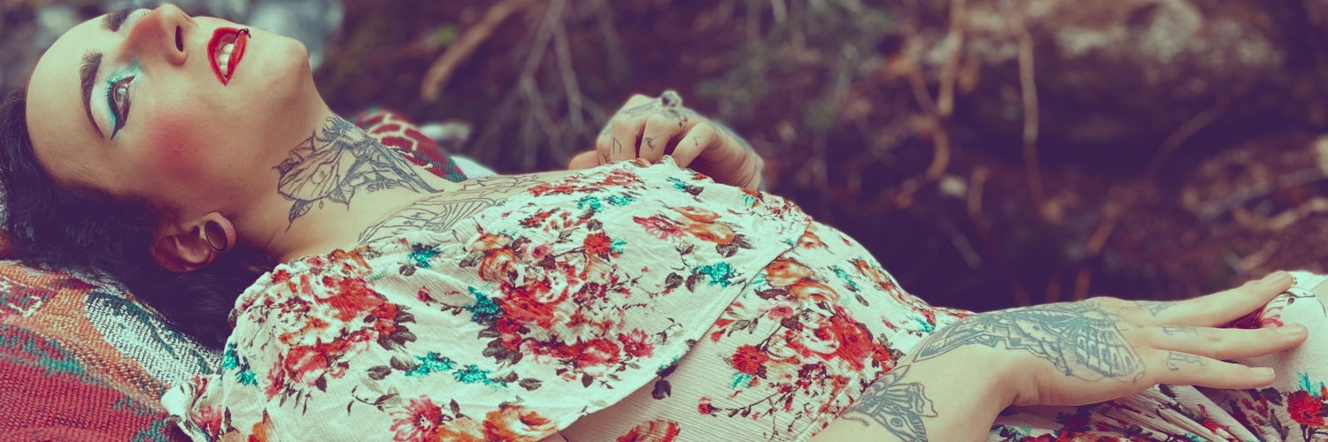 Elora [HotPinkNymph] photo