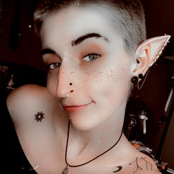 Ash, a unique Oklahoma model