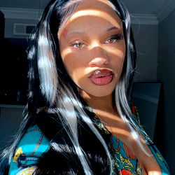 JUDY 👽💫🌸 photo