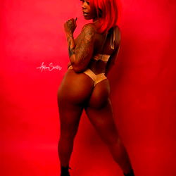 OnlyFans Model Seqret(Asia) Posing for a Photo