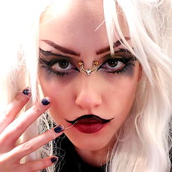 Alice Neverwhore's Gothic-Inspired Look