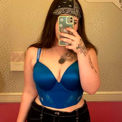 Stylish Marie in Blue Bra and Bandana