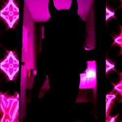 OnlyFans Model 'Princess' in Texas Shares Personal Branding in Social Media Post