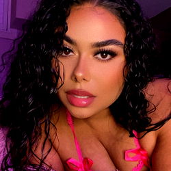 Lexxy - OnlyFans Model