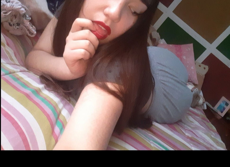 A N T O N E L L A photo