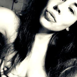 Aenny, an Instagram Model and Influencer