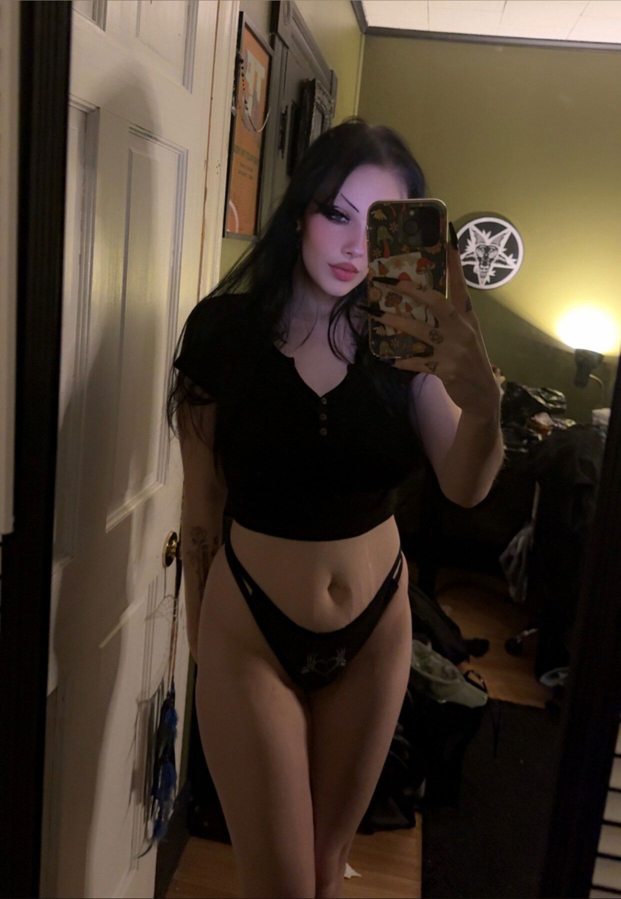 𝓗𝓪𝔃𝓮𝓵 𝓣𝓱𝓸𝓻𝓷 𓆩♱𓆪 photo