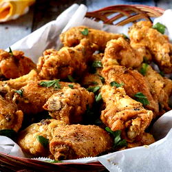 Crispy Fried Chicken Wings