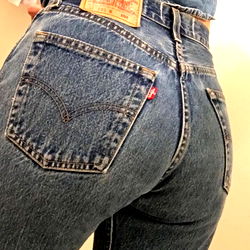 Denim Jeans Model Nina Allen: The Ultimate Guide to Casual Style