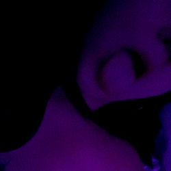 La Latina's Seductive Glance