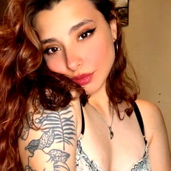 Aphroo 🇦🇷, Argentine Model With Tattoos