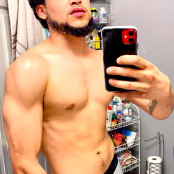 OnlyFans Model Anibalhunxho031 in Atlanta, Georgia