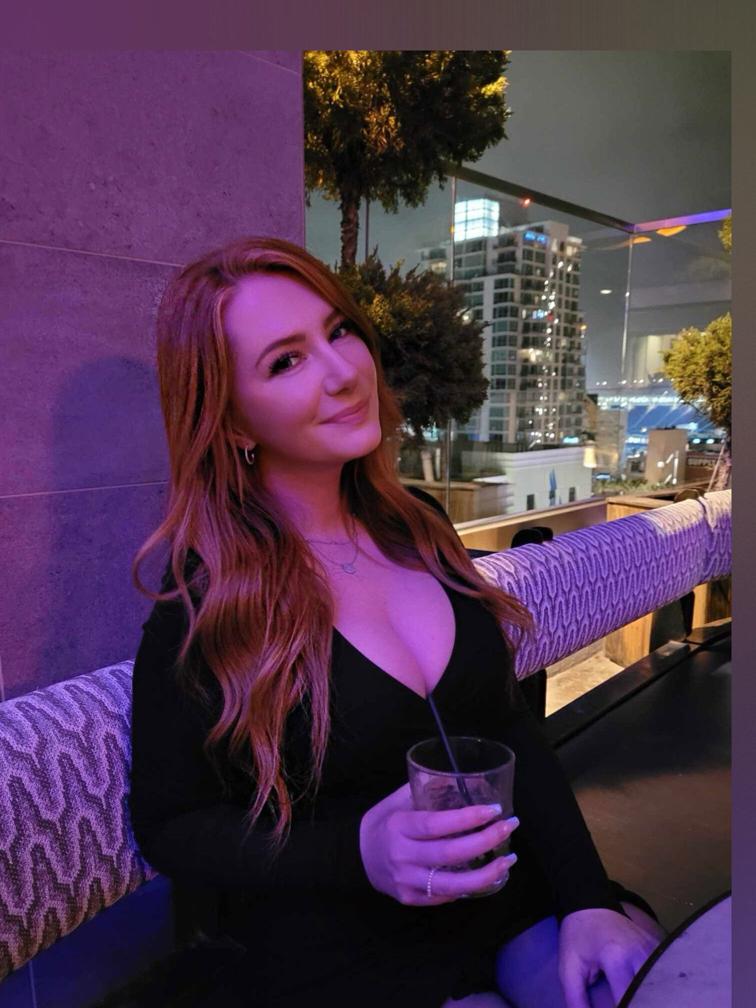 Ashley Blueeyes photo